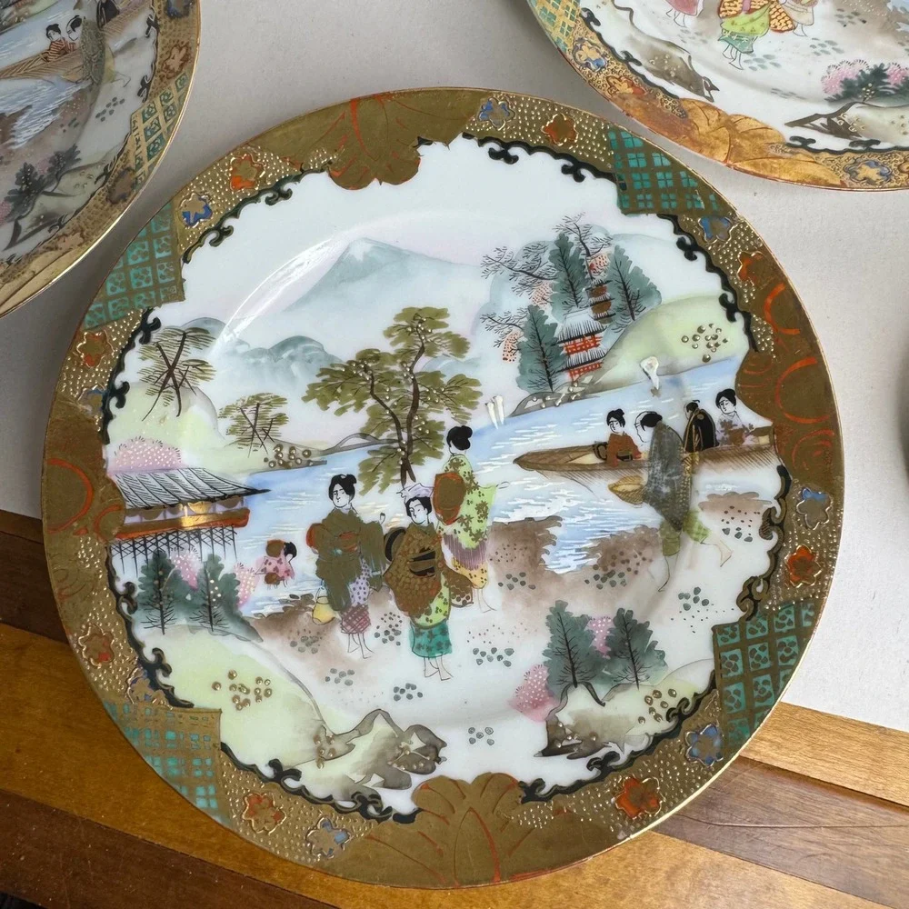 Vintage 5-Pc Kutani Japanese Eggshell Porcelain Teacup & Bread‎ Plates Gold Gilt